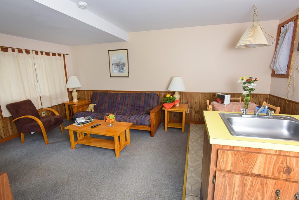 Hotel Lincoln Log Colony Lake George Exterior foto